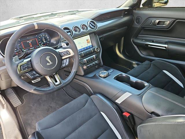 Used 2020 Ford Mustang Shelby GT500 w/ Technology Package RWD image 13