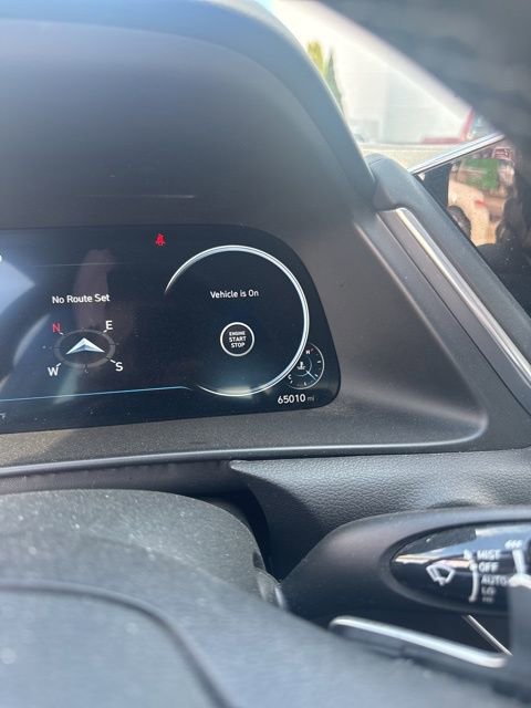 Used 2021 Hyundai Sonata Limited image 3