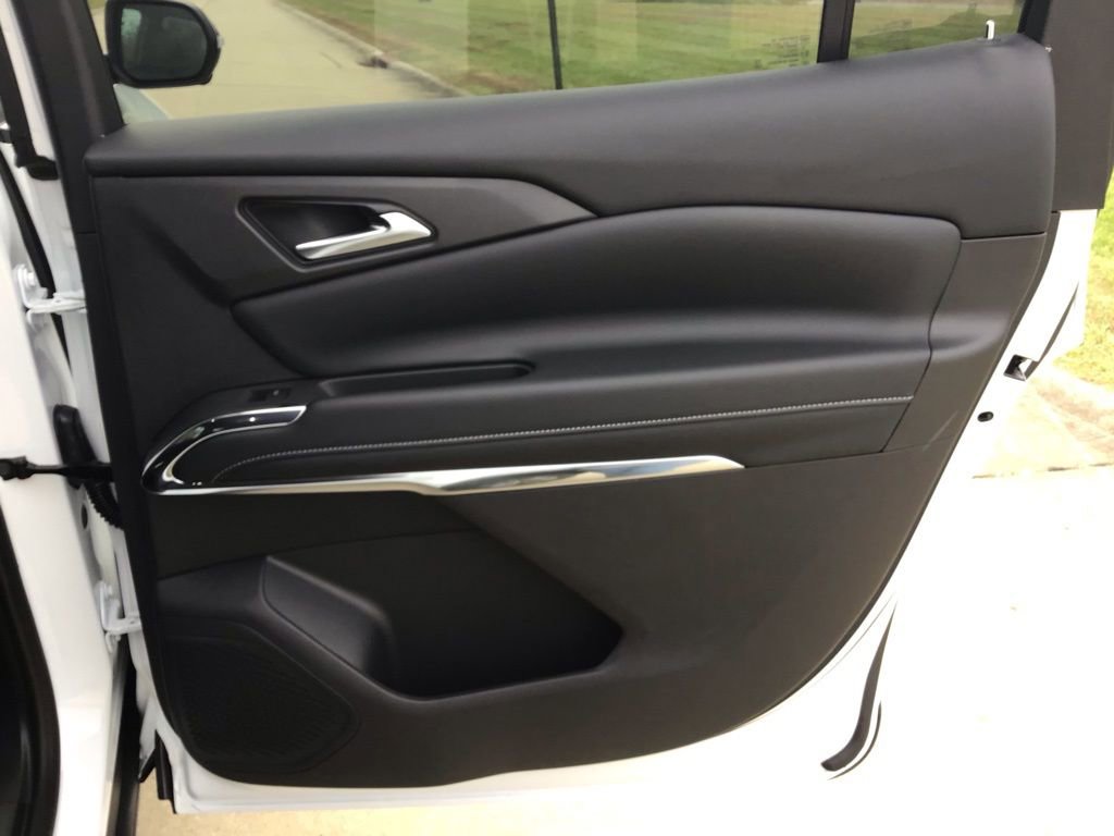 New 2026 Chevrolet Traverse LT w/ Driver Confidence Package image 18