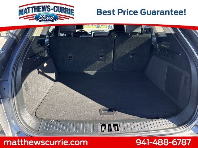 Used 2023 Lincoln Nautilus FWD w/ Premium Package image 13