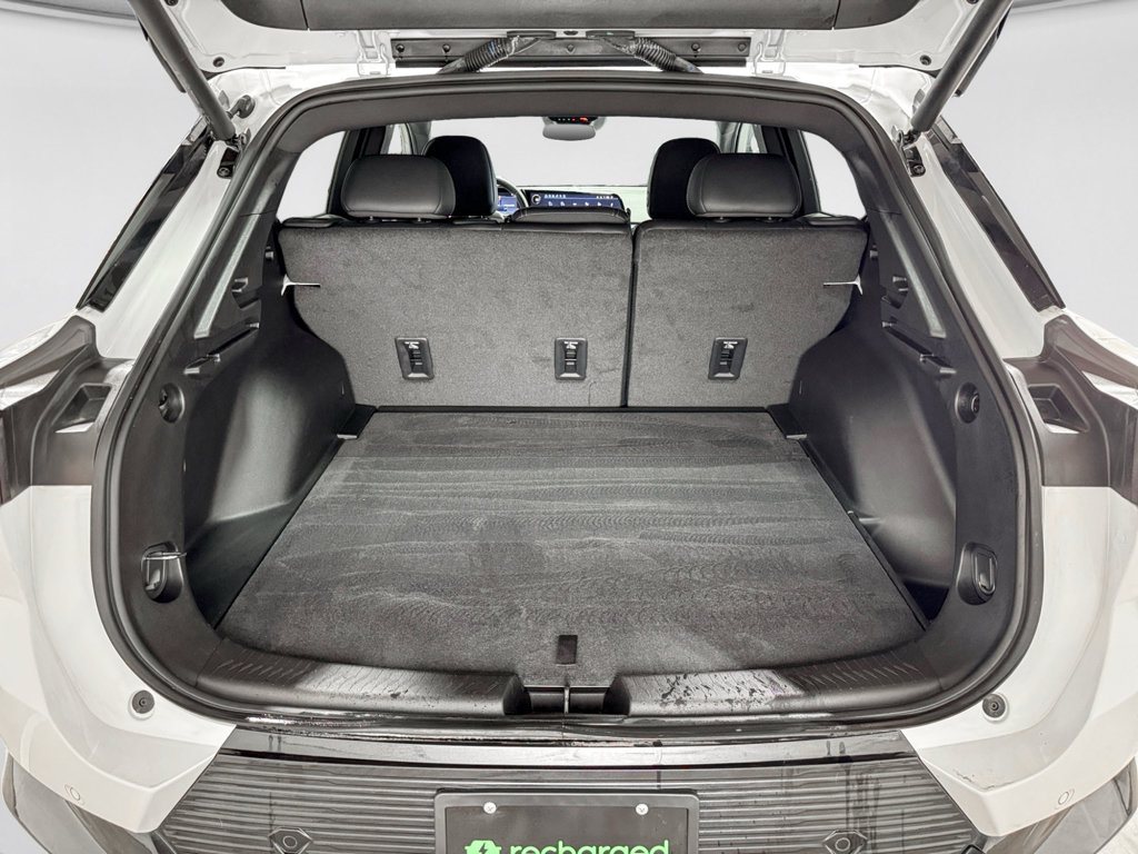 Used 2024 Chevrolet Equinox EV LT FWD image 26