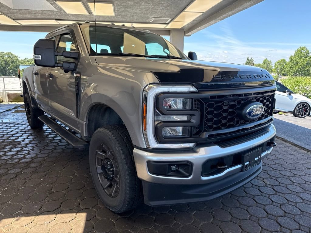 Used 2024 Ford F350 XL w/ STX Appearance Package AWD/4WD image 4