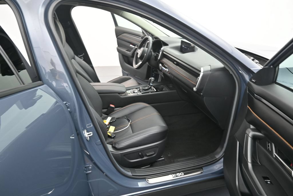 Used 2025 MAZDA CX-50 AWD 2.5 S w/ Accent Package image 24