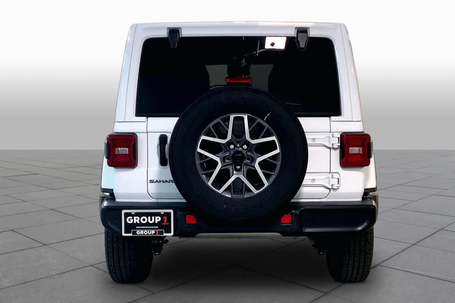 Used 2025 Jeep Wrangler Sahara w/ Safety Group image 4