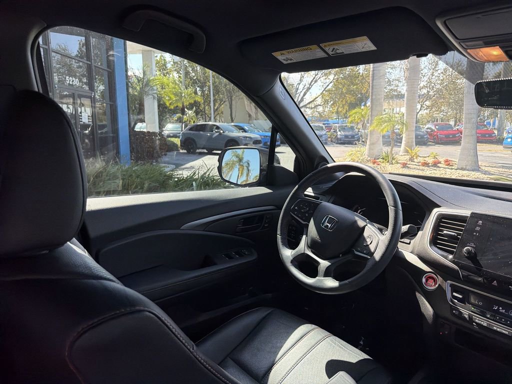 Certified 2023 Honda Passport TrailSport image 17