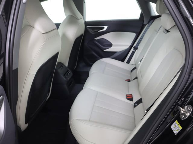 Used 2025 Audi A5 2.0T Premium Plus w/ Premium Plus image 15