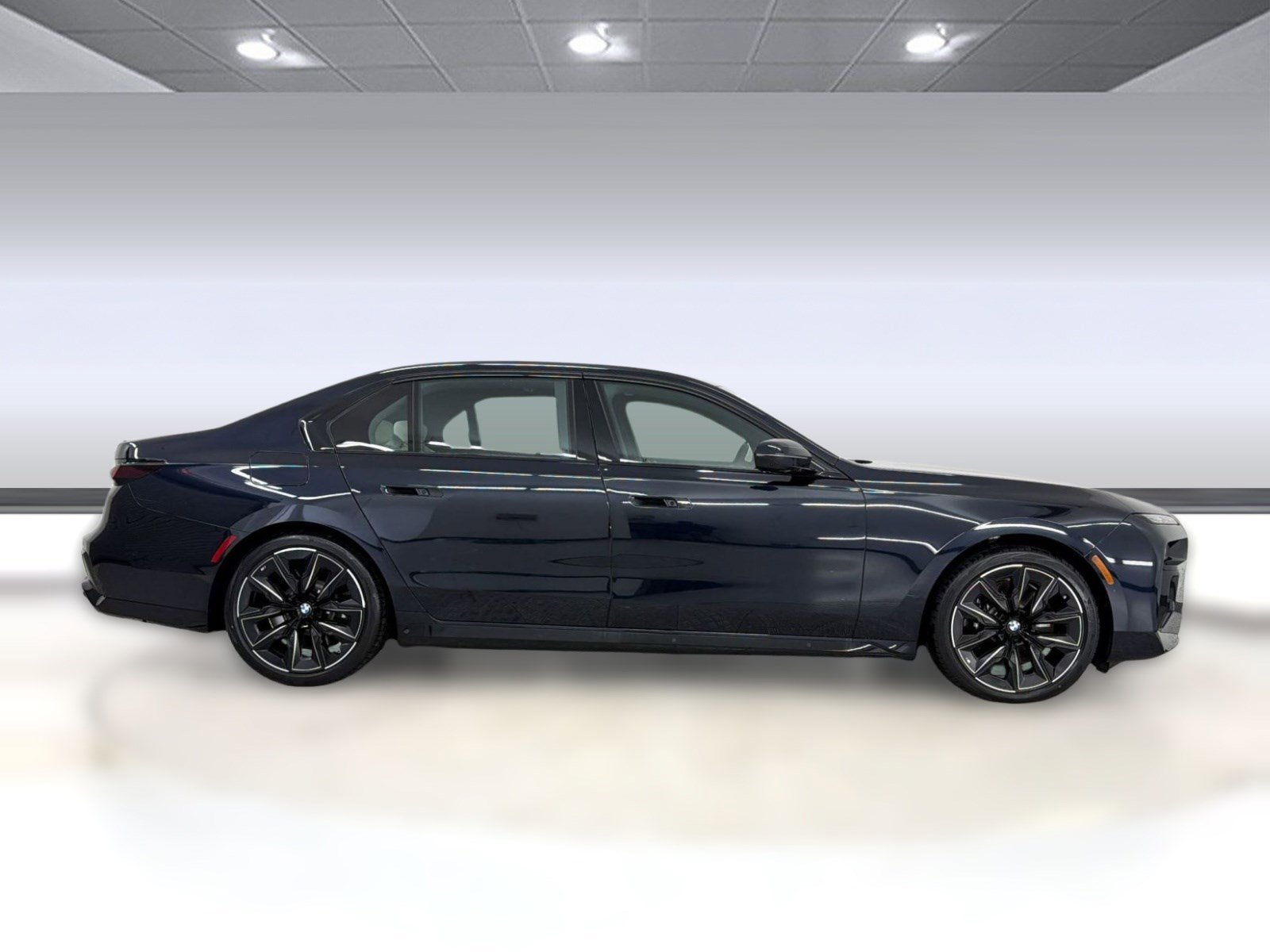 New 2026 BMW 760i xDrive w/ Executive Package AWD/4WD image 8