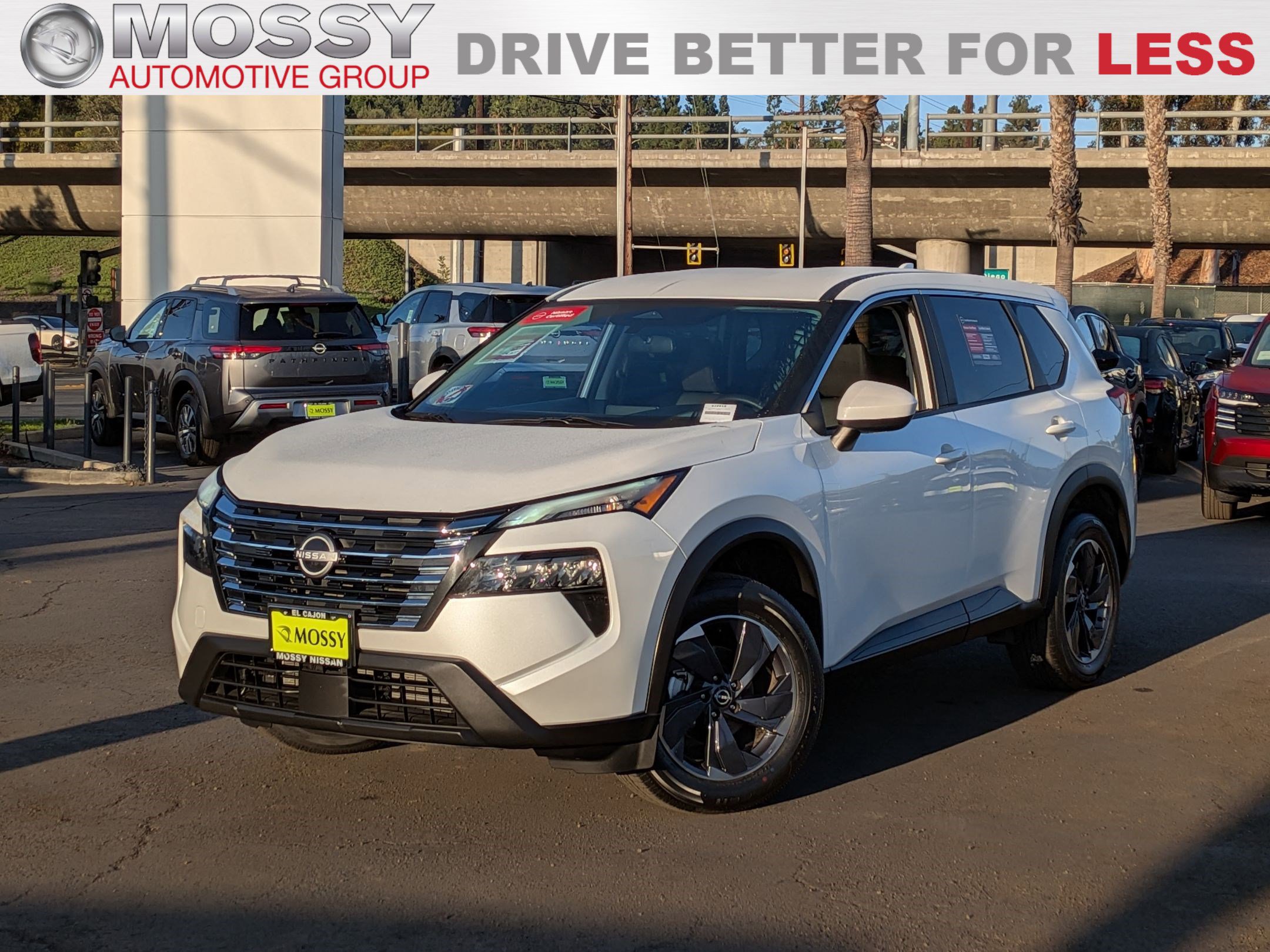 Certified 2024 Nissan Rogue SV image 1