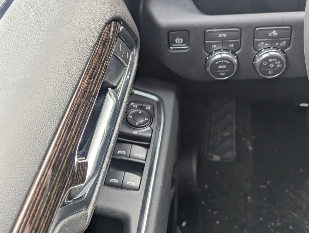 New 2026 GMC Sierra 1500 Elevation image 21