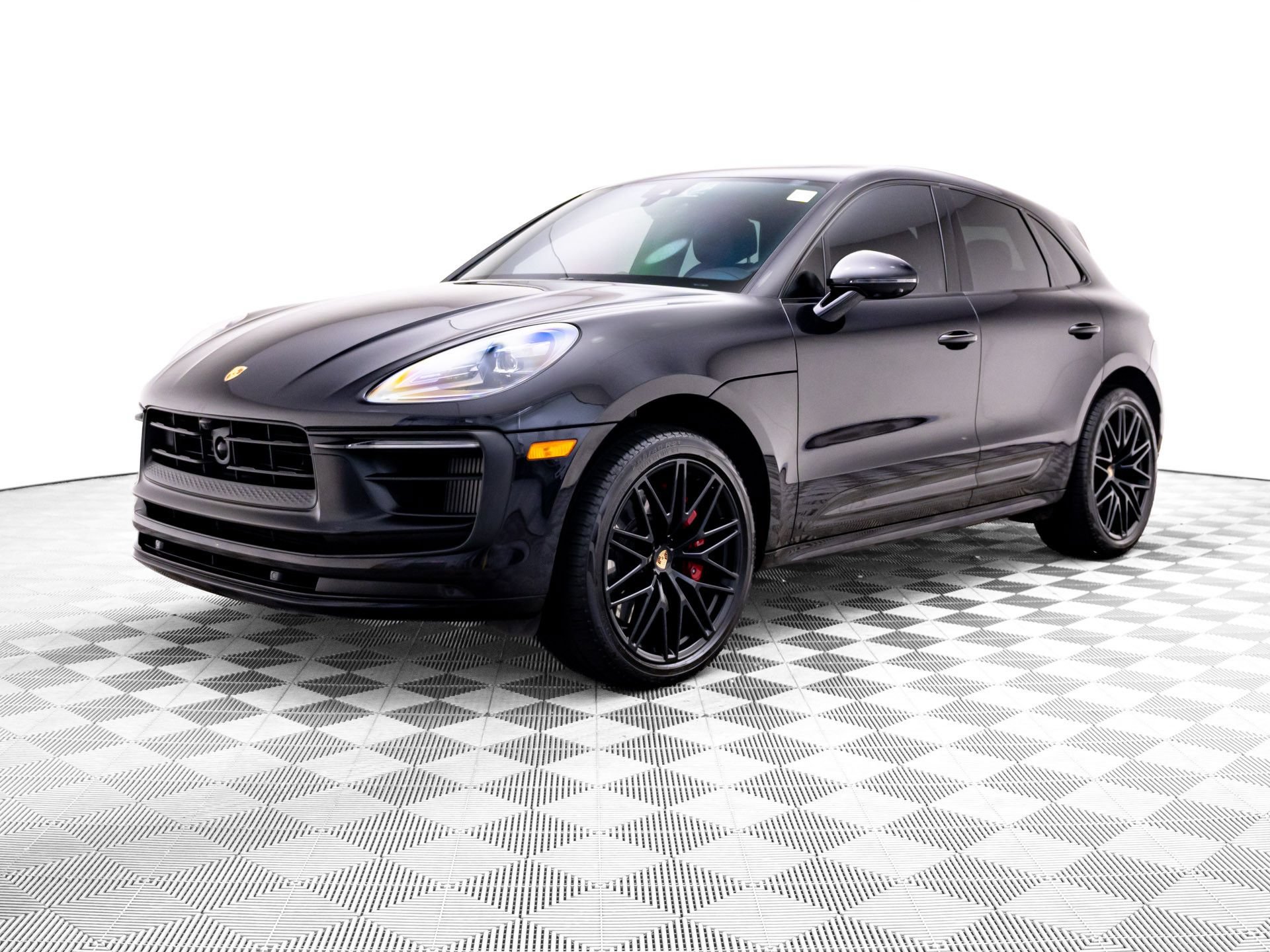Certified 2023 Porsche Macan GTS