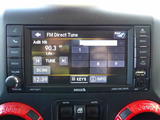 Used 2018 Jeep Wrangler Unlimited Sahara image 19