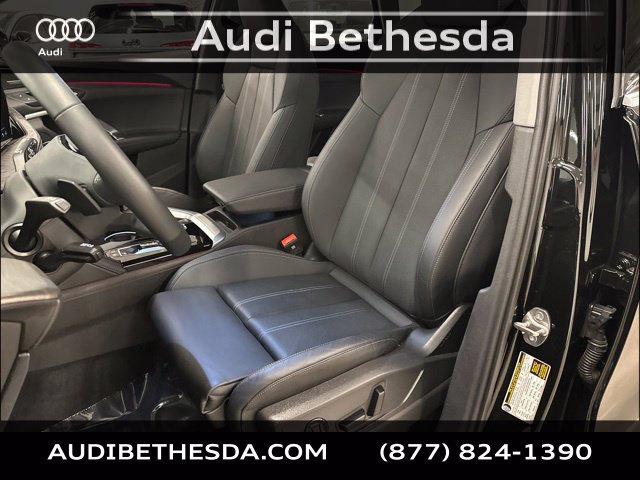Certified 2025 Audi Q5 Premium AWD/4WD image 28