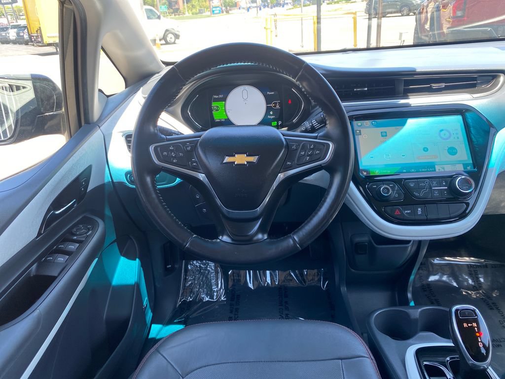 Used 2018 Chevrolet Bolt Premier w/ Driver Confidence II Package FWD image 13