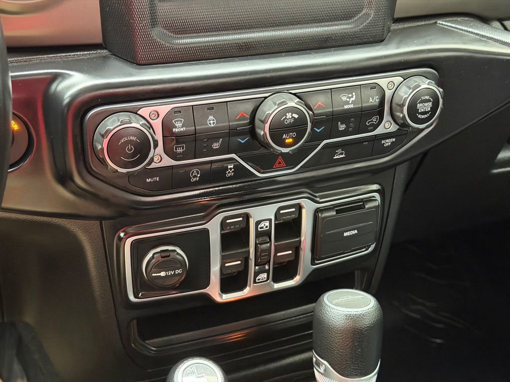 Used 2021 Jeep Gladiator Sport image 15