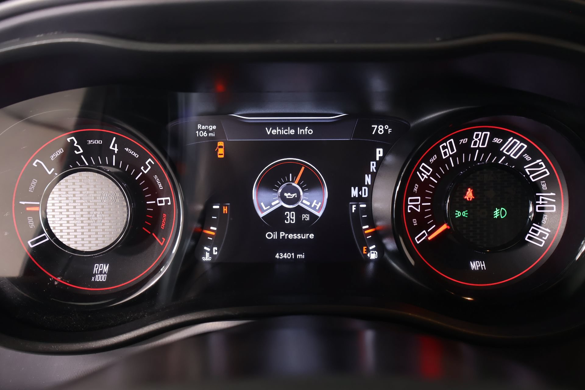 Used 2023 Dodge Challenger SXT w/ Blacktop Package AWD/4WD image 4