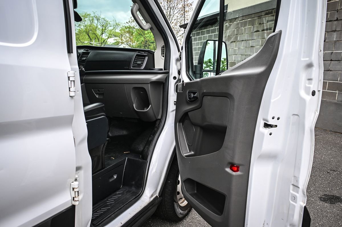 Used 2020 Ford Transit 250 Low Roof w/ Load Area Protection Package RWD image 18