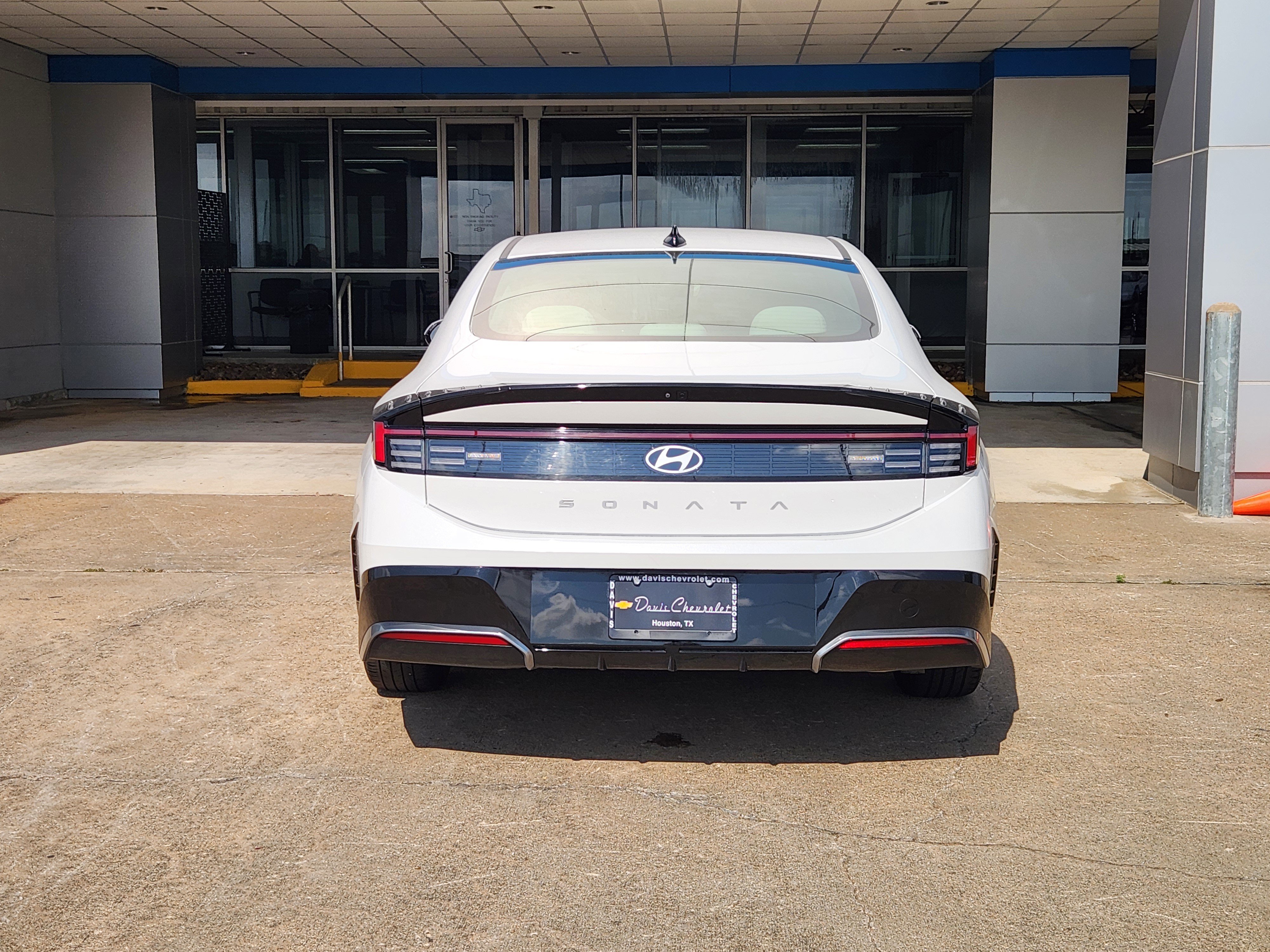 Used 2025 Hyundai Sonata SEL FWD image 7