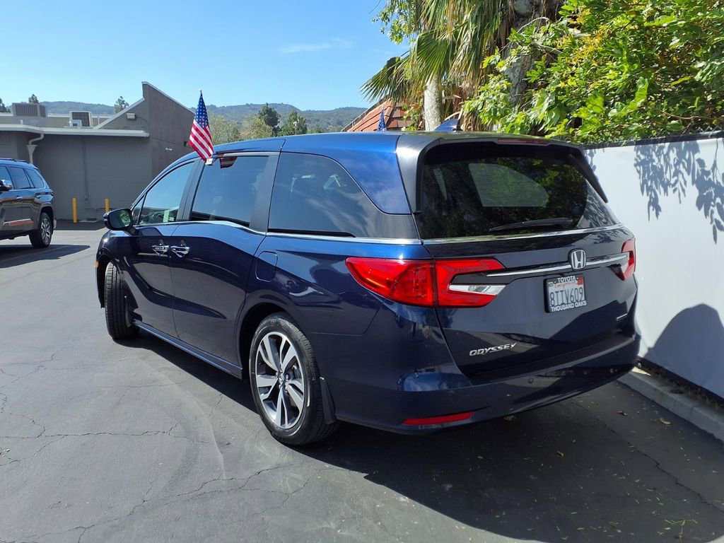 Used 2021 Honda Odyssey Touring image 5