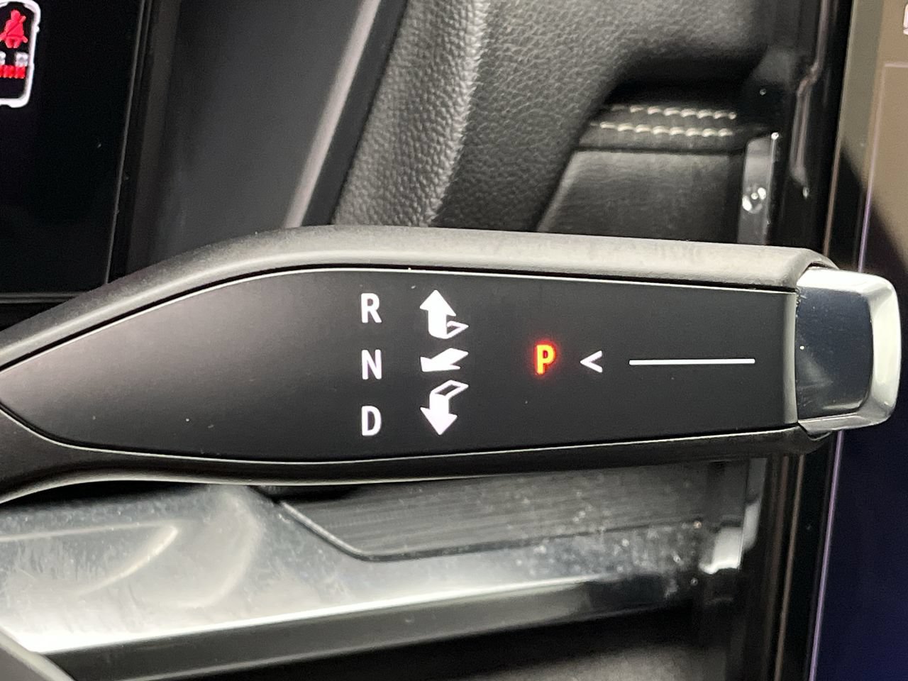 Certified 2025 GMC Terrain Elevation AWD/4WD image 23