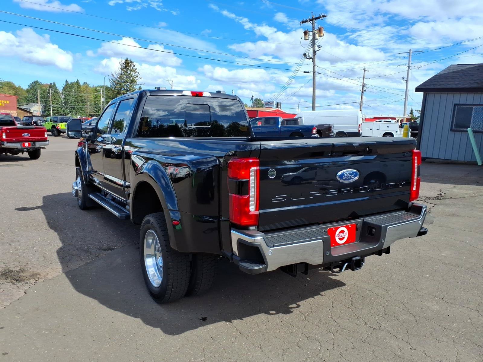 Used 2026 Ford F450 Lariat w/ Chrome Package AWD/4WD image 4