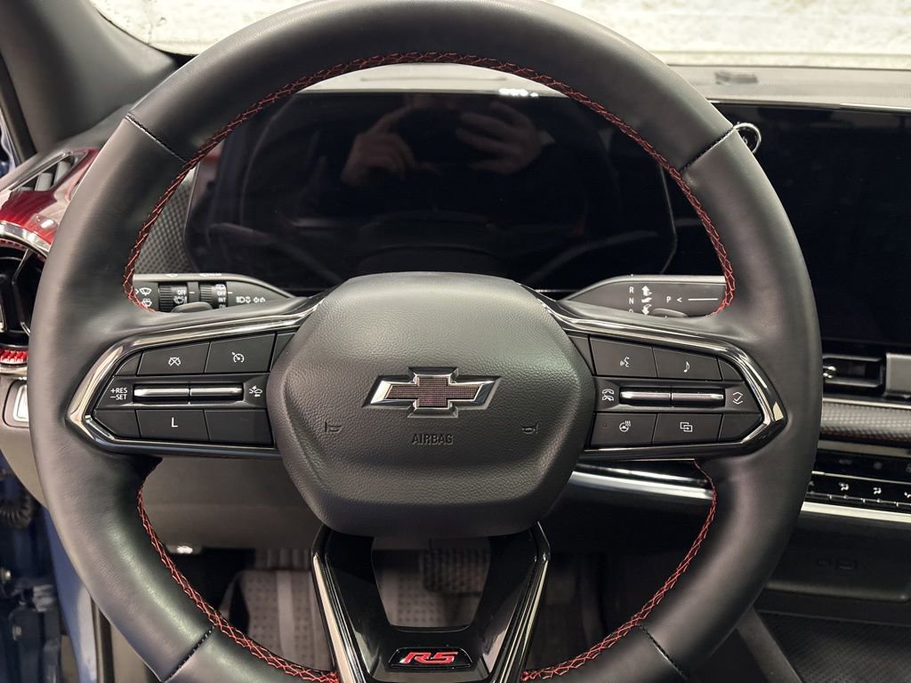 Used 2025 Chevrolet Equinox RS image 21
