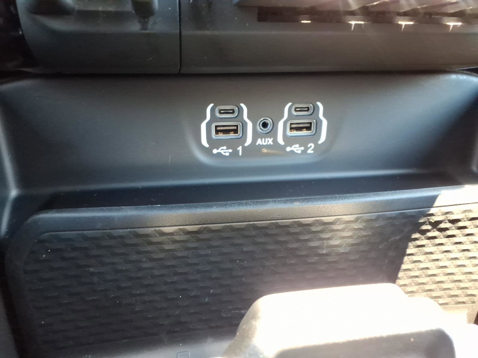 Used 2021 RAM 3500 Laramie w/ Night Edition AWD/4WD image 12