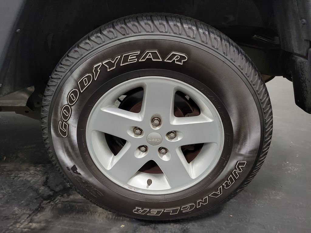 Used 2017 Jeep Wrangler Unlimited Sport w/ Quick Order Package 24S image 11