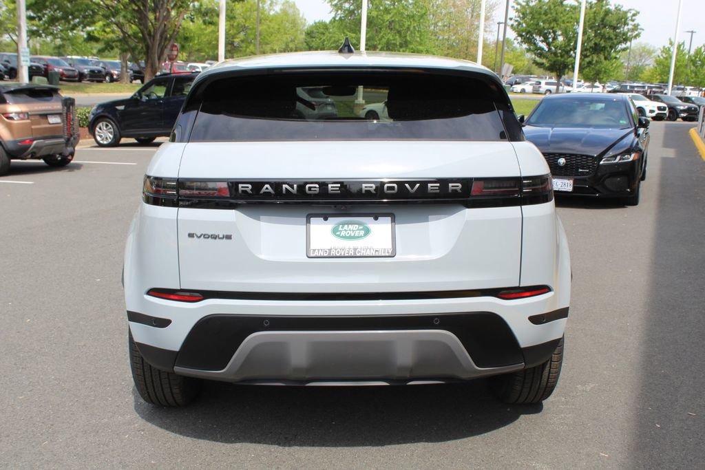 Used 2026 Land Rover Range Rover Evoque S AWD/4WD image 6