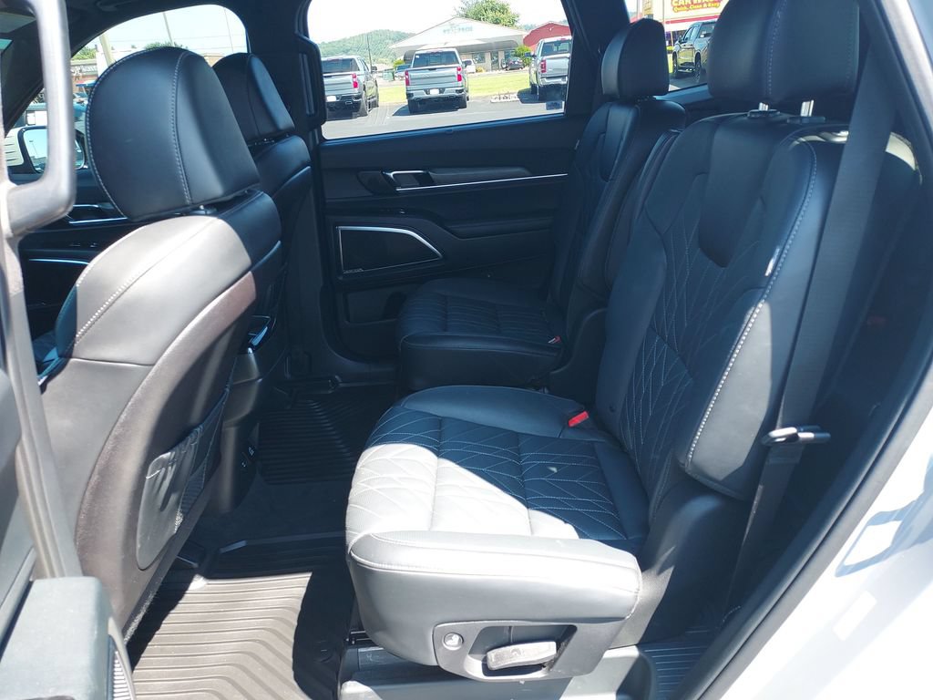 Used 2025 Kia Telluride SX Prestige X-Pro AWD/4WD image 14