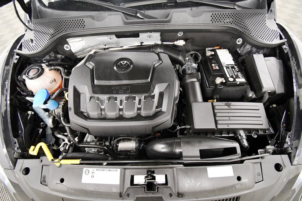 Used 2018 Volkswagen Beetle 2.0T Dune FWD image 12