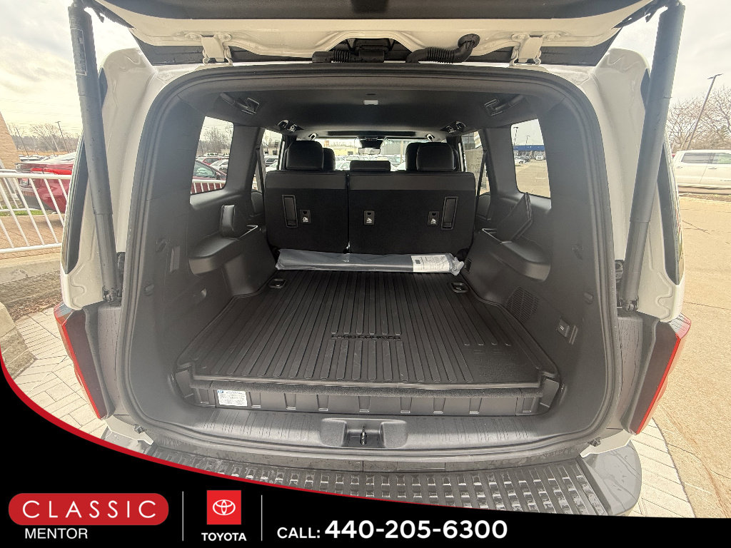 New 2026 Toyota Land Cruiser image 7