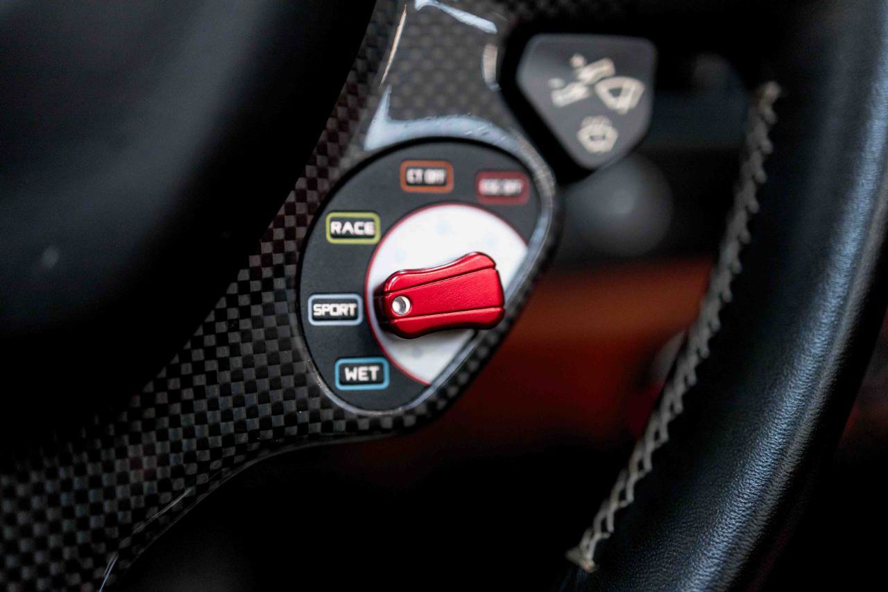 Used 2018 Ferrari 488 Spider image 72