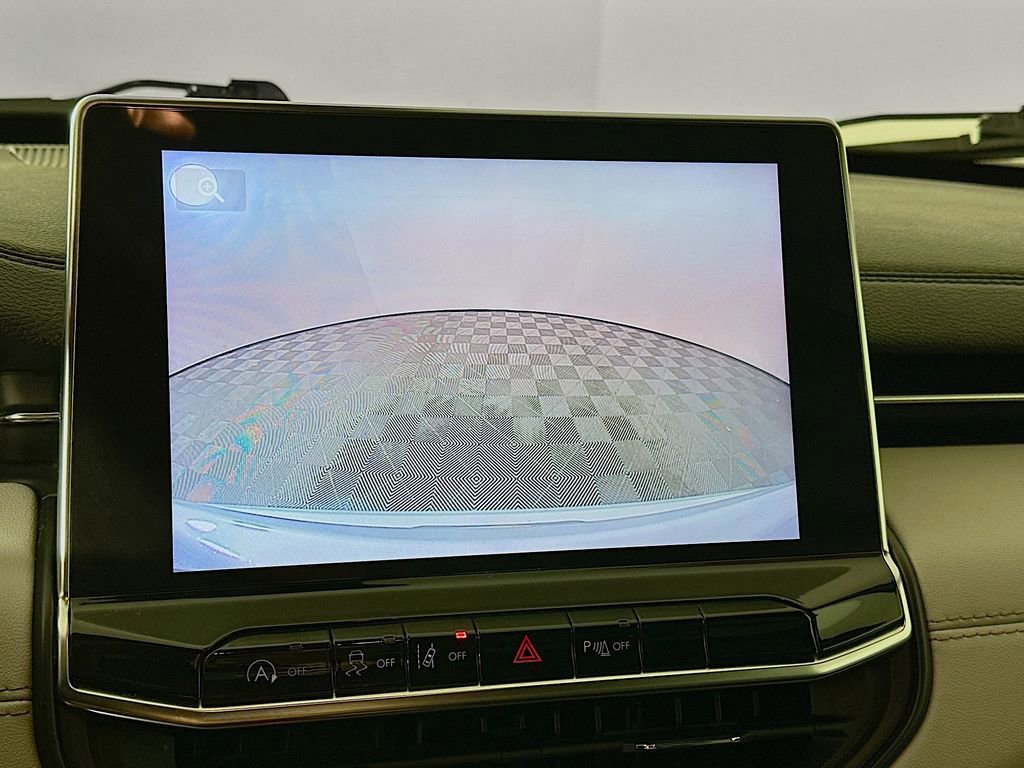 Certified 2024 Jeep Compass Limited image 21