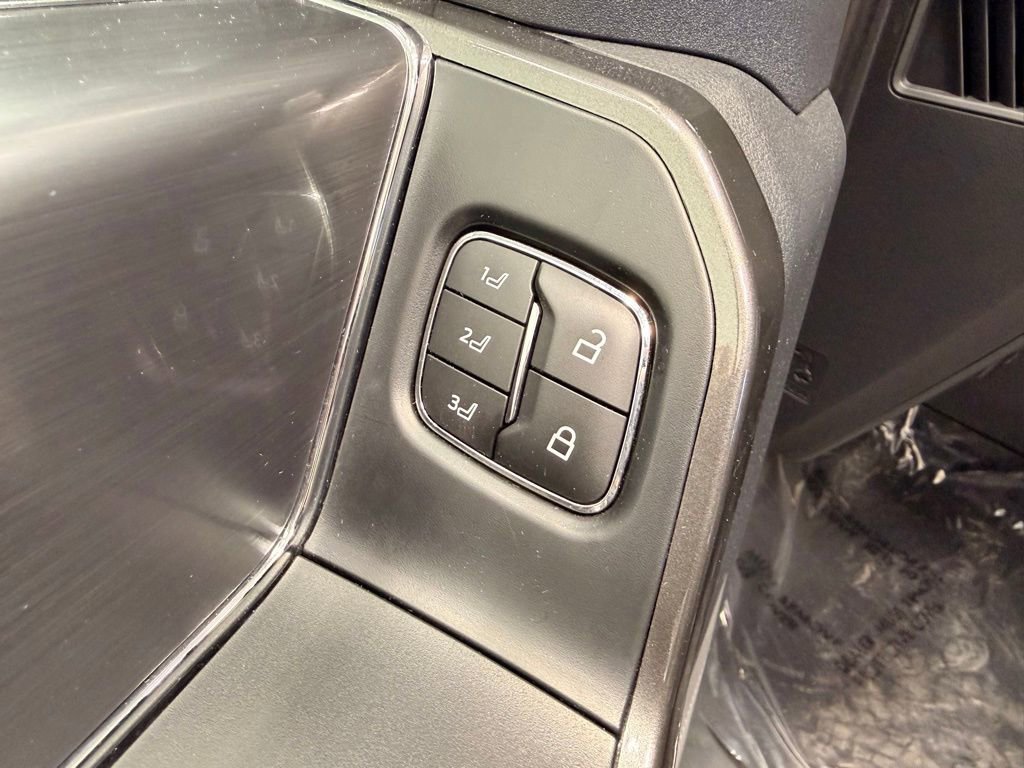 Used 2023 Ford F150 Lariat w/ Equipment Group 502A High AWD/4WD image 24