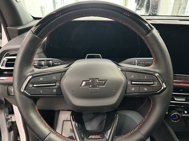 Used 2024 Chevrolet Traverse RS image 17