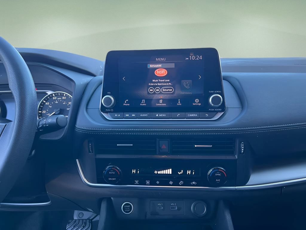 Used 2023 Nissan Rogue SV image 14