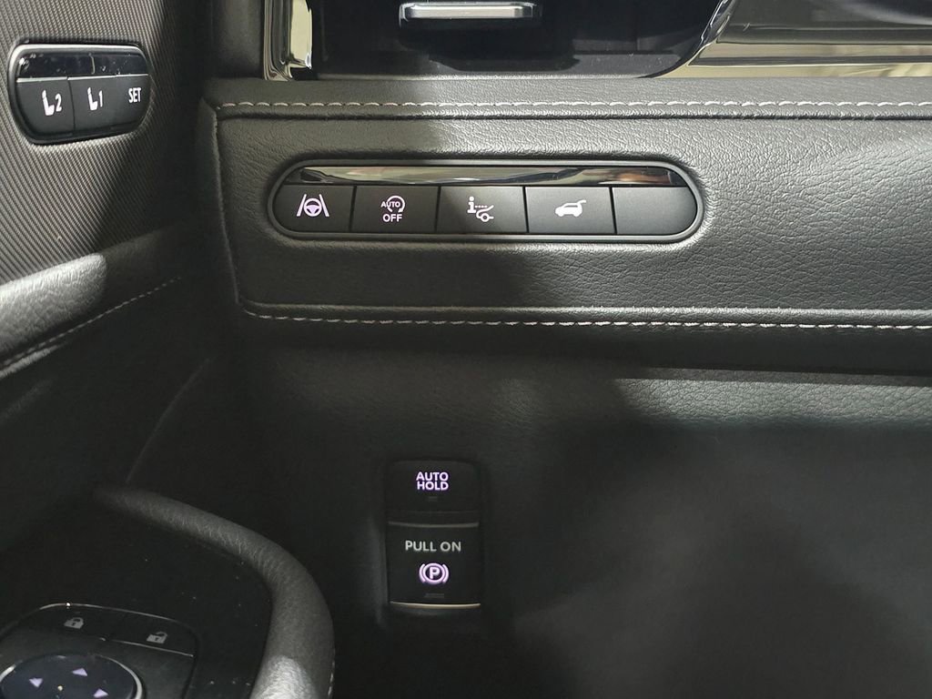 New 2025 INFINITI QX80 Luxe w/ Cargo Package image 22