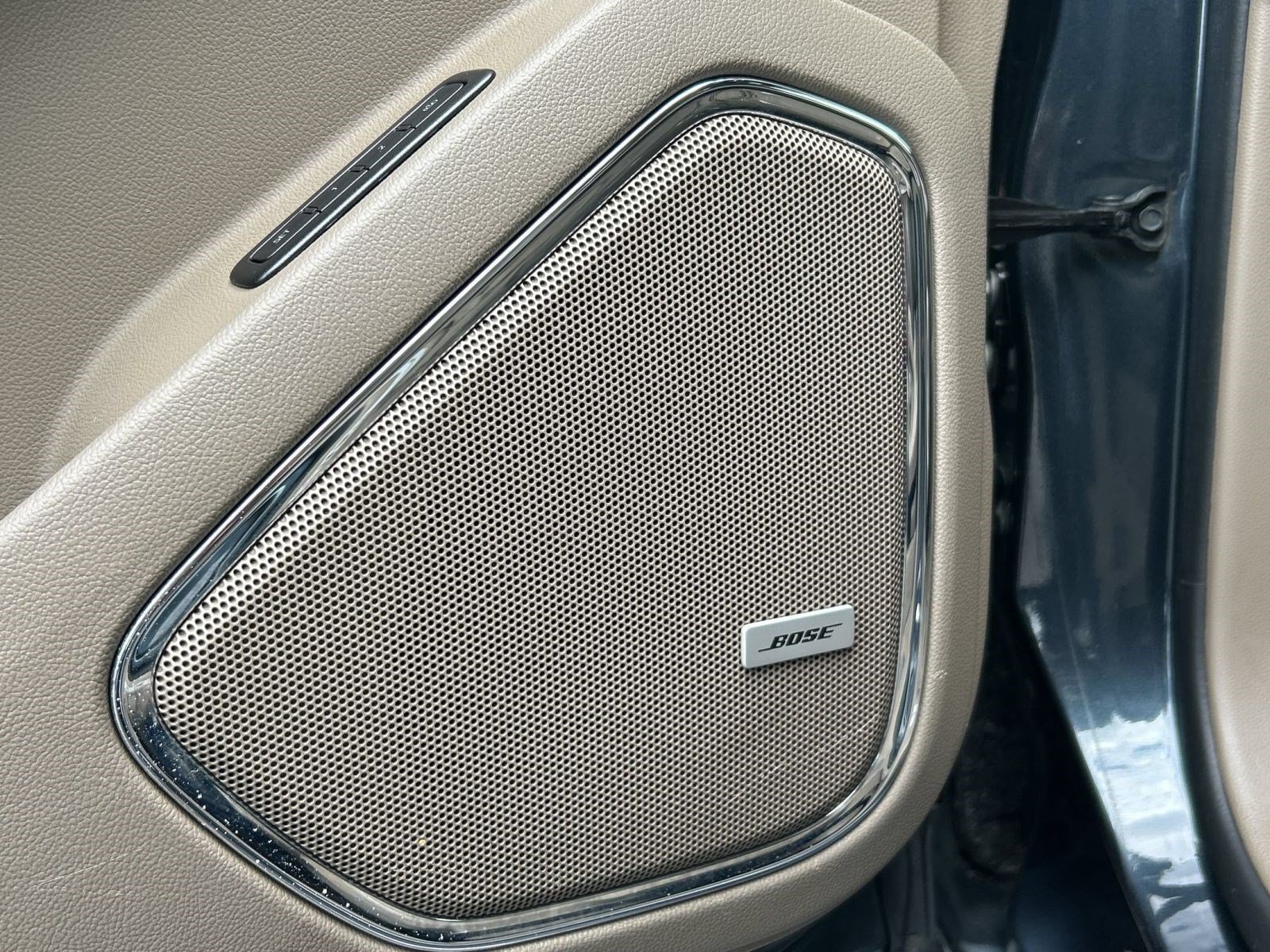 Used 2019 GMC Yukon SLT AWD/4WD image 22