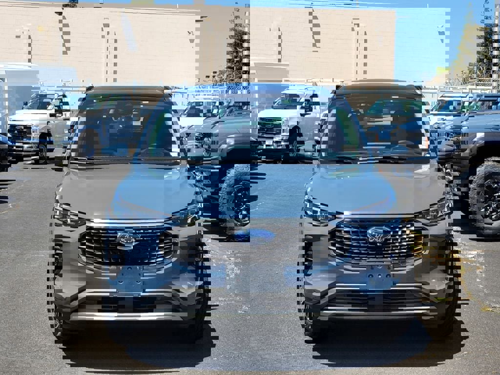 New 2025 Ford Escape SE w/ PHEV Premium Package image 27