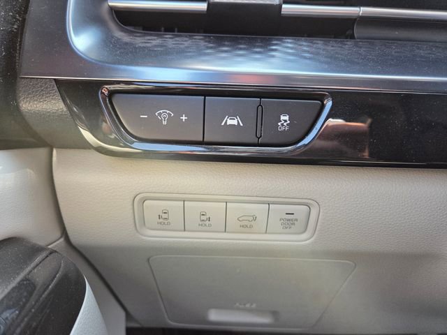 Used 2024 Kia Carnival SX Prestige FWD image 22