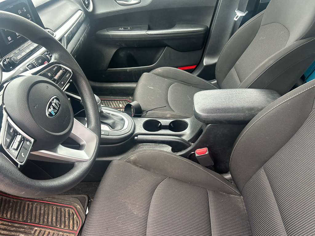 Used 2020 Kia Forte LXS image 4