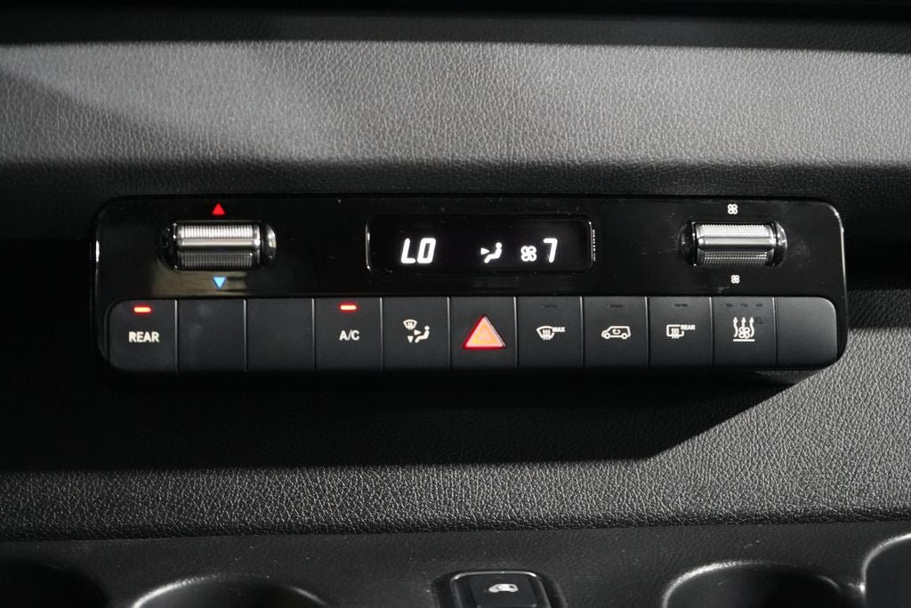 Used 2020 Mercedes-Benz Sprinter 2500 image 14
