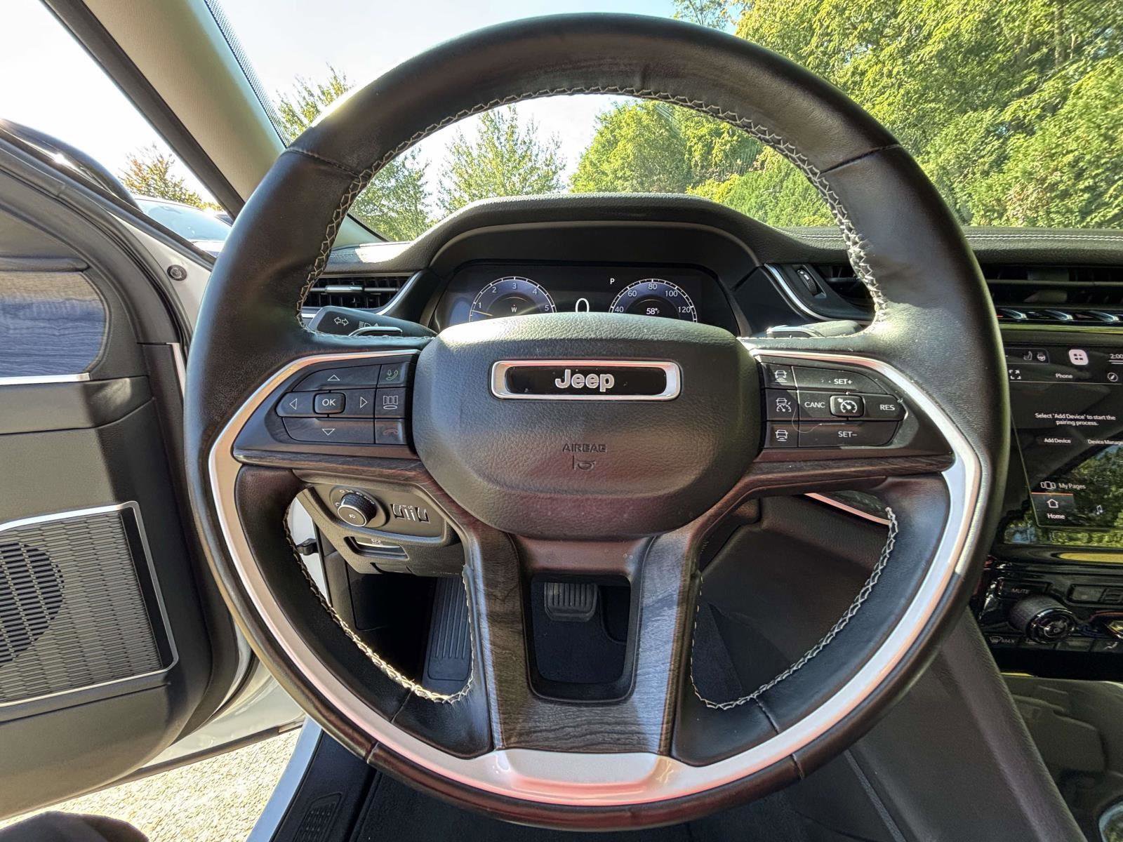 Used 2021 Jeep Grand Cherokee L Limited image 23