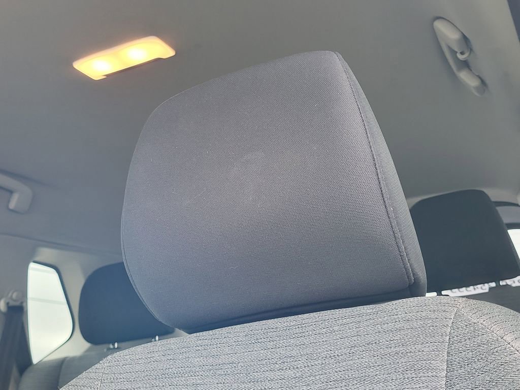 Used 2023 Nissan Rogue SV image 13