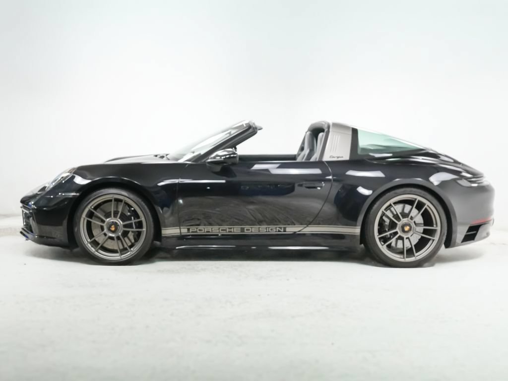 Certified 2023 Porsche 911 50th Anniversary Edition AWD/4WD image 2