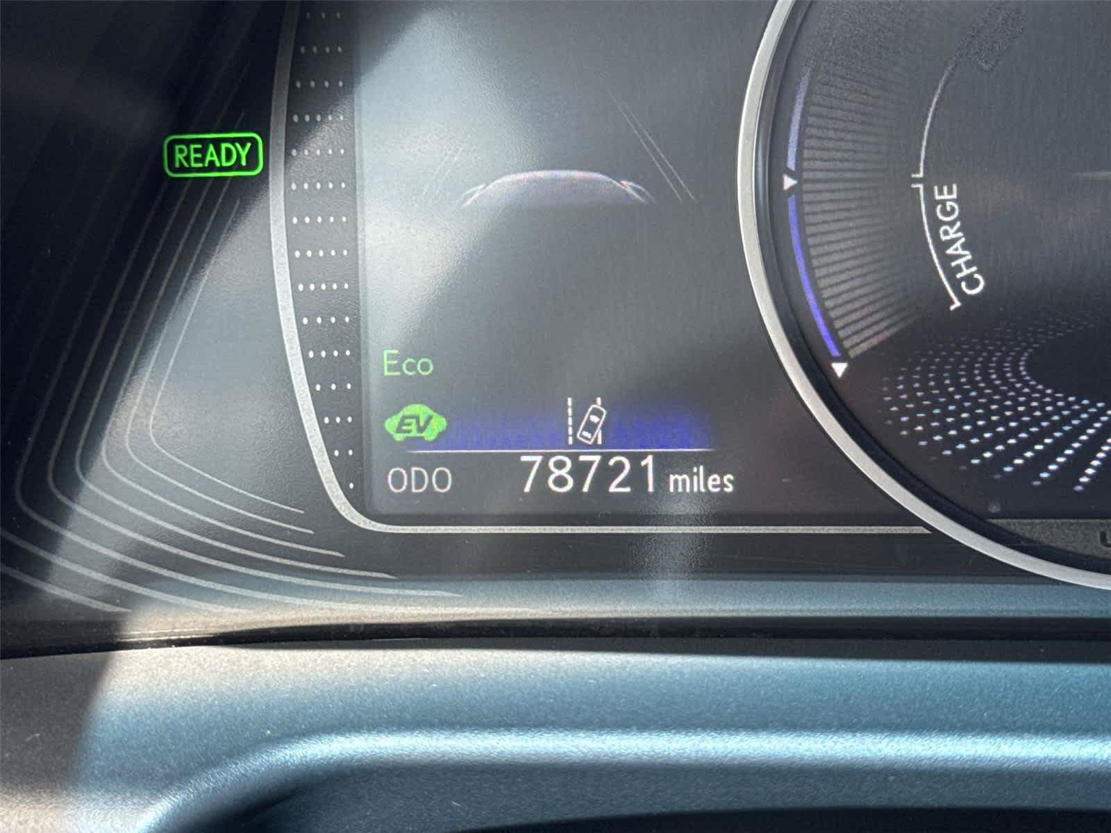 Used 2025 Lexus ES 300h w/ Luxury Package FWD image 20
