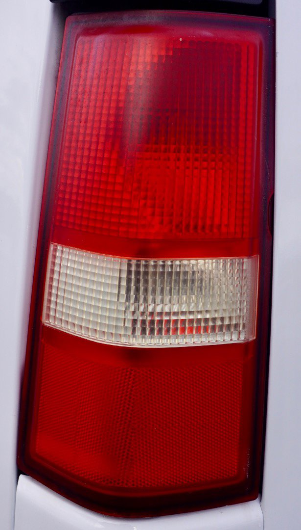 Used 2010 GMC Savana 1500 image 29