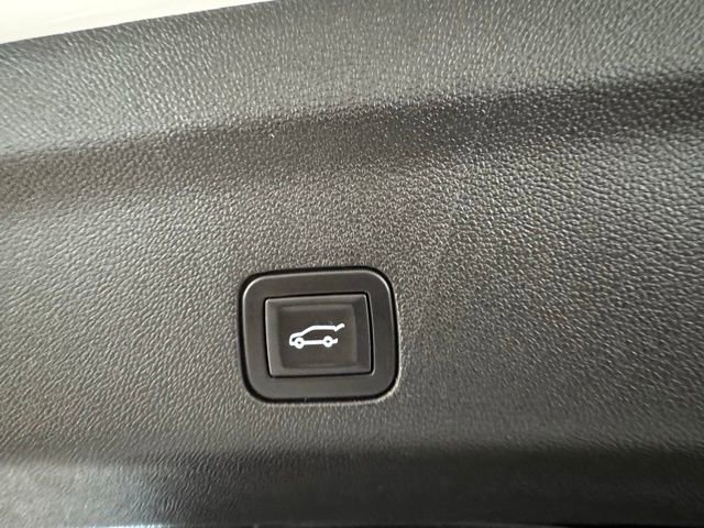 Used 2024 Chevrolet Tahoe Z71 image 7