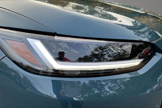 Certified 2026 Honda HR-V EX-L image 33