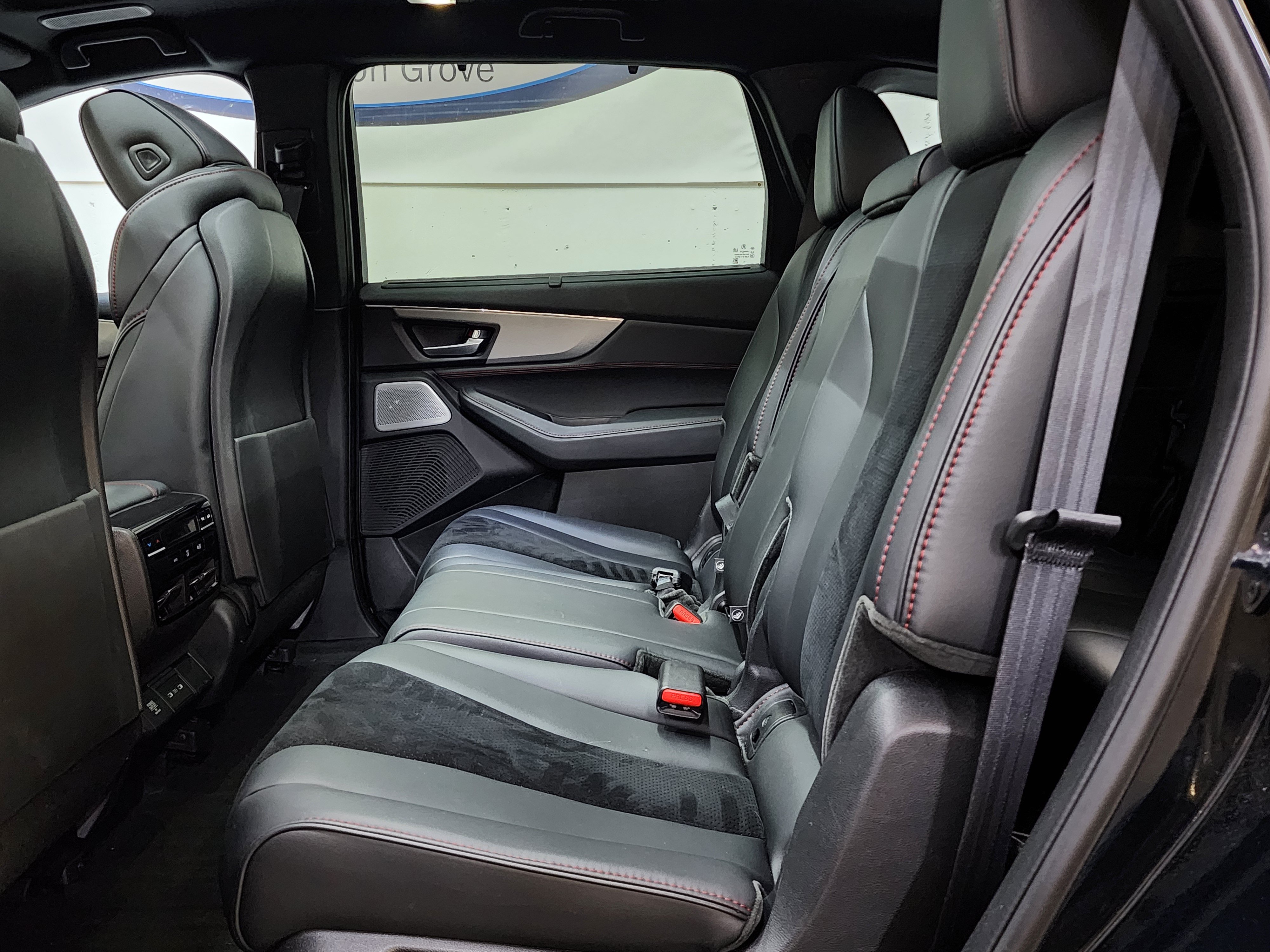 Certified 2025 Acura MDX A-Spec AWD/4WD image 17